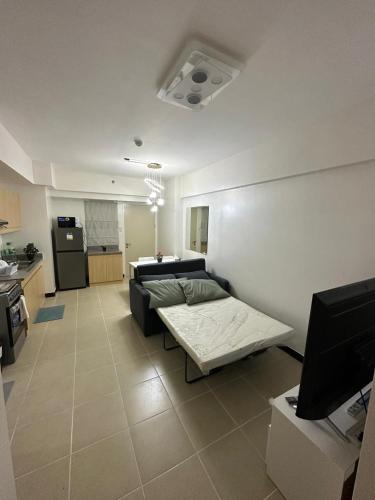 2 Bedrooms with balcony and parking