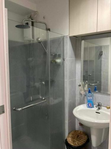 Staycation at Sea Residences Suite B1202