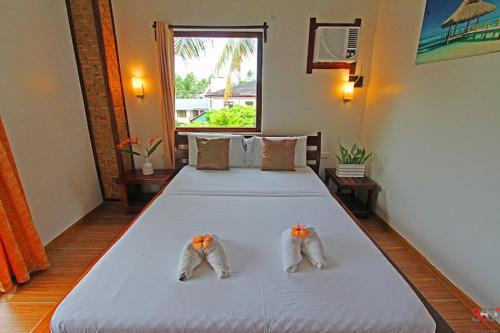 Point 303 Cloud 9 Resort