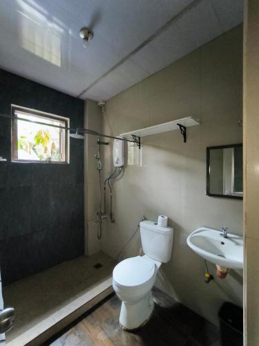 Toto's House Room Rental