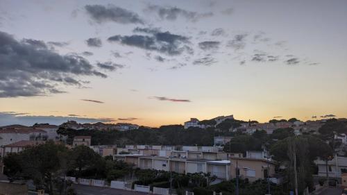 Adonis Residence Saint Pierre la Mer