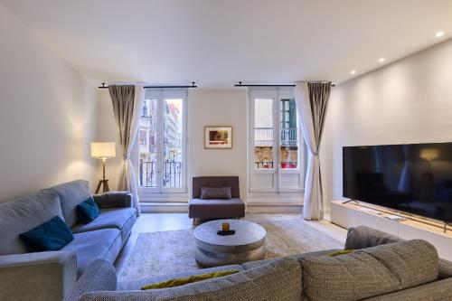 Mercaderes 9 by Clabao