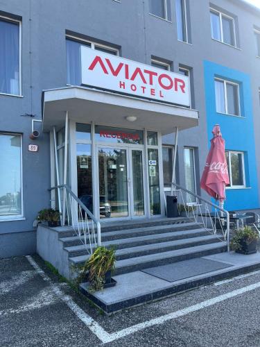 Aviator Garni Hotel