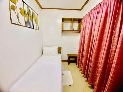 LADY GHAGHA ROOM RENTALs