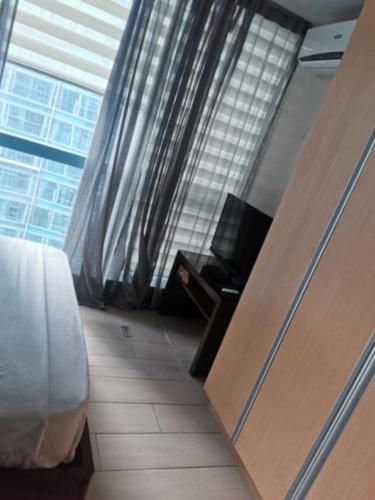 One Uptown Residence