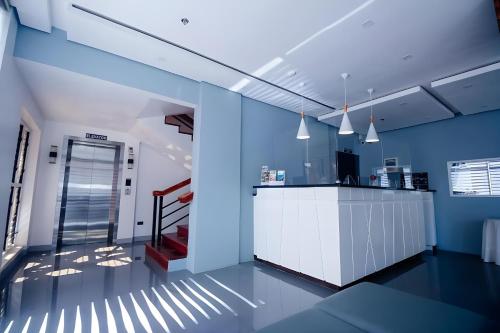 Belltower CSheLi Suites