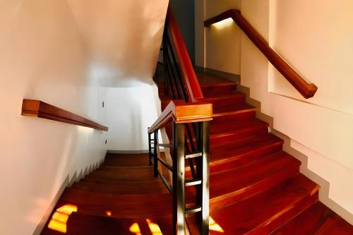 Belltower CSheLi Suites