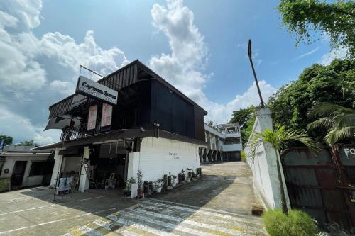 Captains Suites Albay