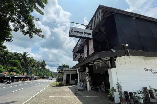 Captains Suites Albay