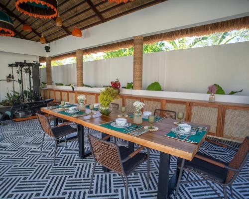 Sustainable luxury in Alona