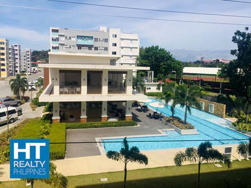 2bdr condo rental furnished, w parking wifi free use pool