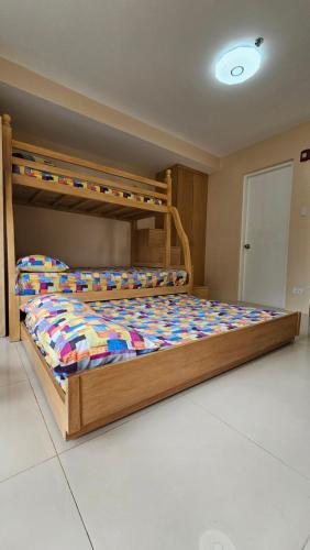 Myna Lagoon Pico de Loro