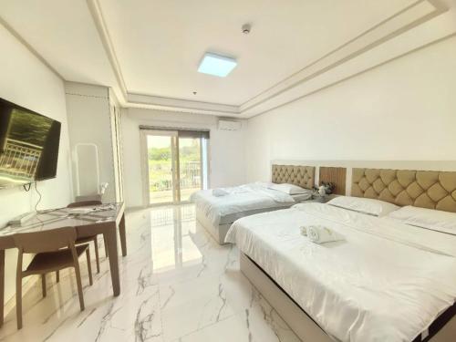 OYUSTAY Clark Terrace condo Staycation with 2 beds near airport HANN CASINO