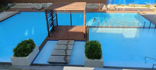 Executive Suite Condo 1