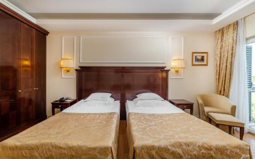 Hotel President