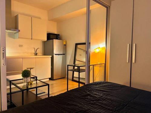 Azure Playfull Living 1 bedroom