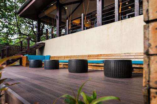 DEKHAUS Amazing Beach Front Home in Nasugbu