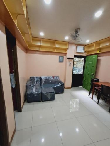 Uncle Mark's 2 bedroom flat