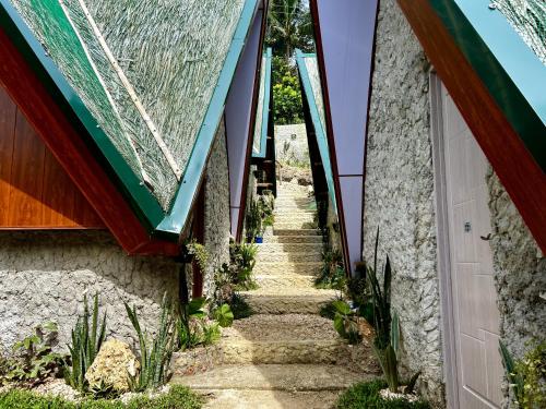 Tagosilangan Beach House