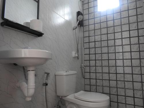 Pacifico Seaside Lodge