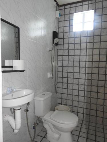 Pacifico Seaside Lodge