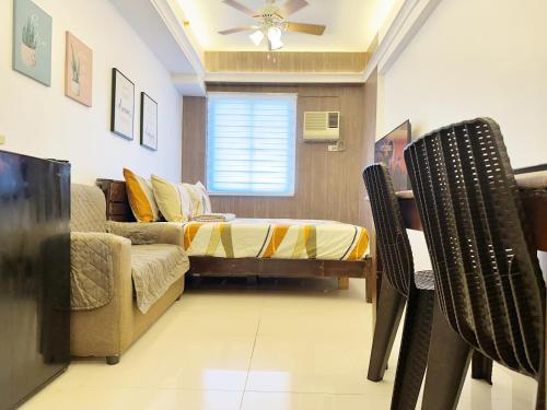 King Bed Suite at Pine Crest #T3-439 near Mall