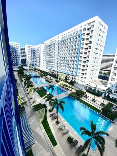 Flores Place At Sea Residences MOA