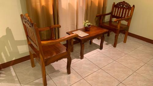 Laoag Spacious Guest House