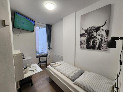 B & L Hostel