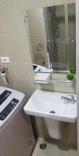 One Bedroom Condo Unit Fame Residences Tower 4