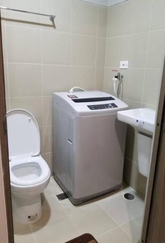 One Bedroom Condo Unit Fame Residences Tower 4
