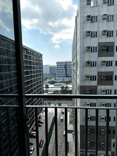 European Inspired Shore 2 Residences