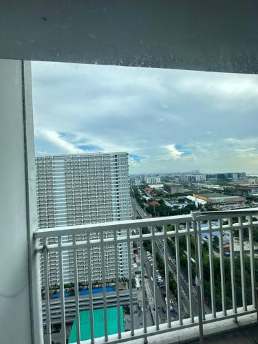 Lanz staycation breeze residences