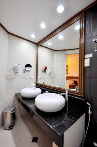 Red Coconut Beach Hotel