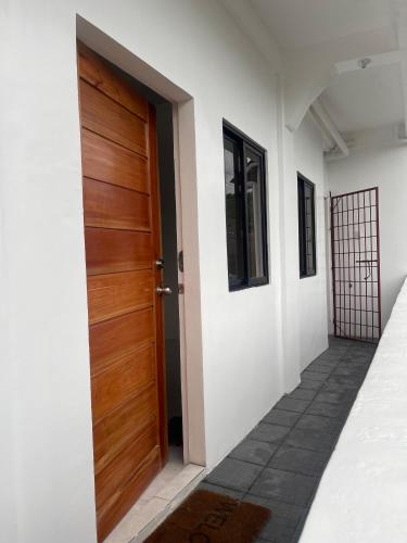 Calapan Mindoro Transient APT B