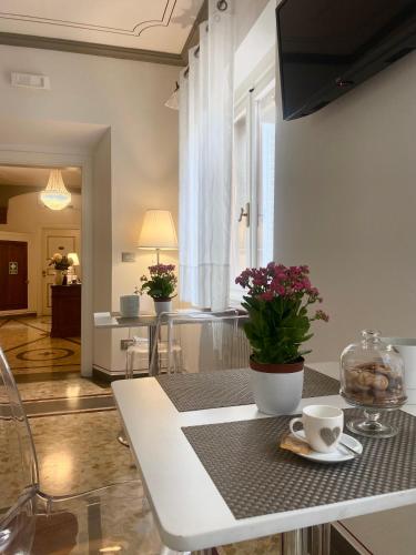 Palazzo Mari suite & rooms b&b