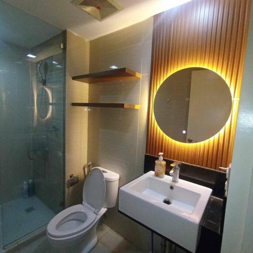 Venice Luxury Residences Studio McKinley Hill