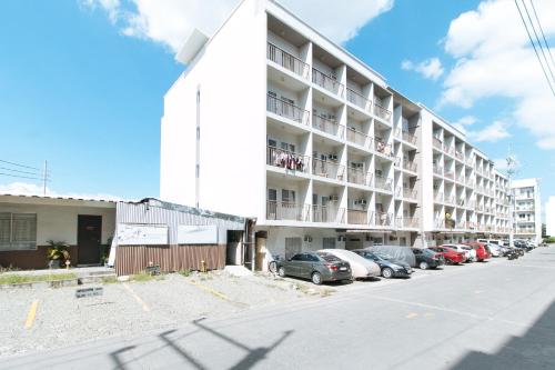 RedDoorz @ Kassel Paranaque