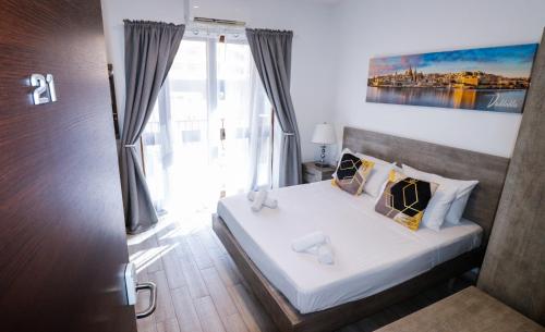 Napoli Suites