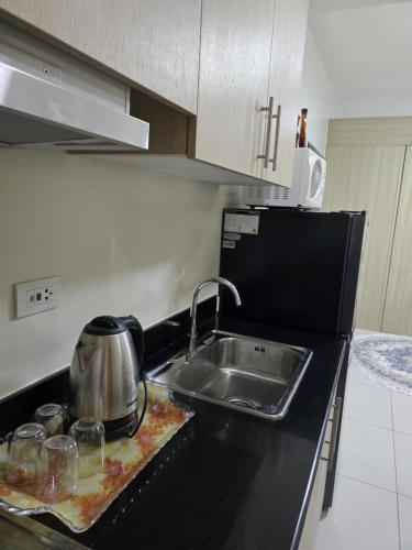 Rhoydez Condotel Breeze Residence