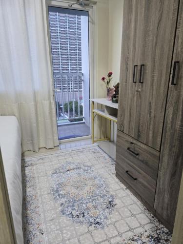 Rhoydez Condotel Breeze Residence