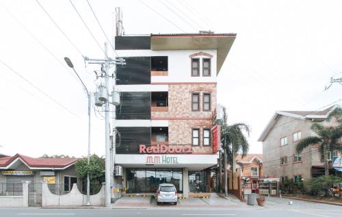 RedDoorz Plus Near Bamboo Organ Las Pinas