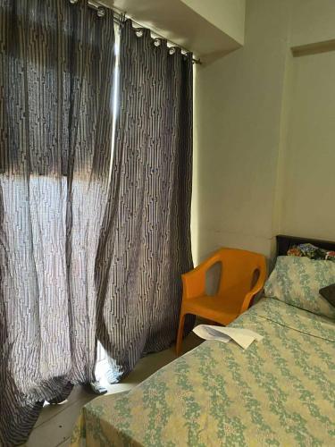 Ivy Condotels unit-150 Newport Boulevard near terminal 3 and all Airport