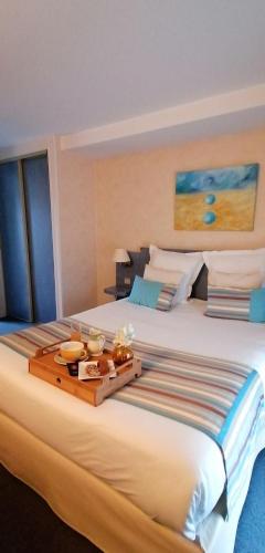 Logis Hôtel Le Pélican