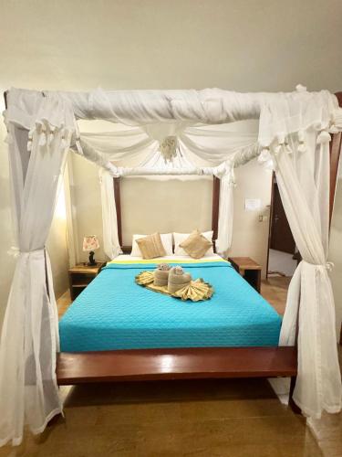 White Beach Suites Boracay