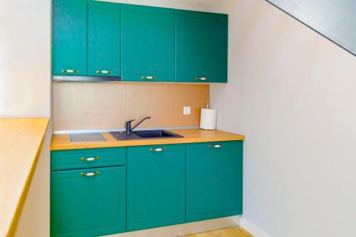 H11 Downtown Apartments