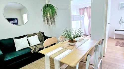 Marina Oasis Two Bed Room Condo Unit