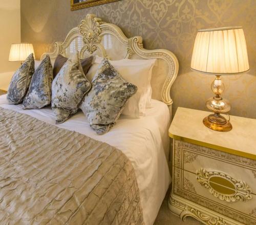 Derby Manor Hotel & Restaurant