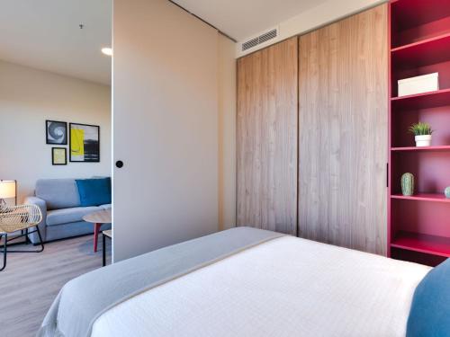 Livensa Living Studios Madrid Alcobendas