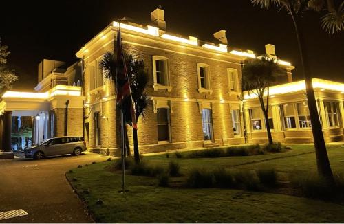 Trenython Manor Resort